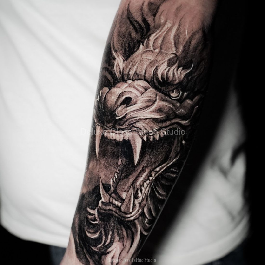 Black and Grey Wolf Sleeve
